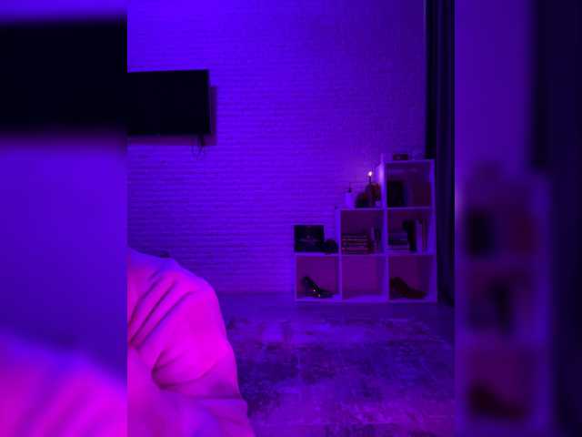sweetkira25 live cam on BongaCams