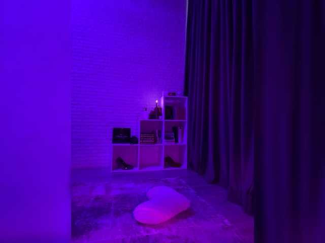 sweetkira25 live cam on BongaCams