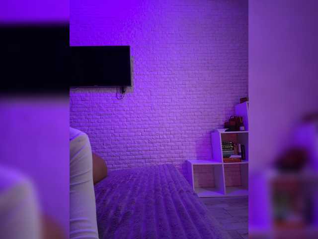 sweetkira25 live cam on BongaCams