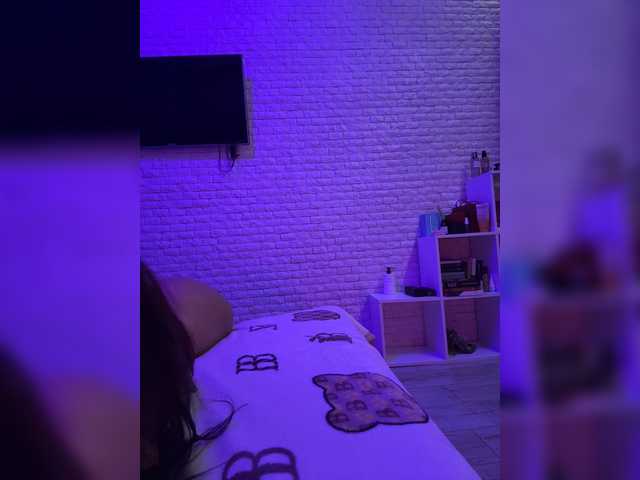 sweetkira25 live cam on BongaCams