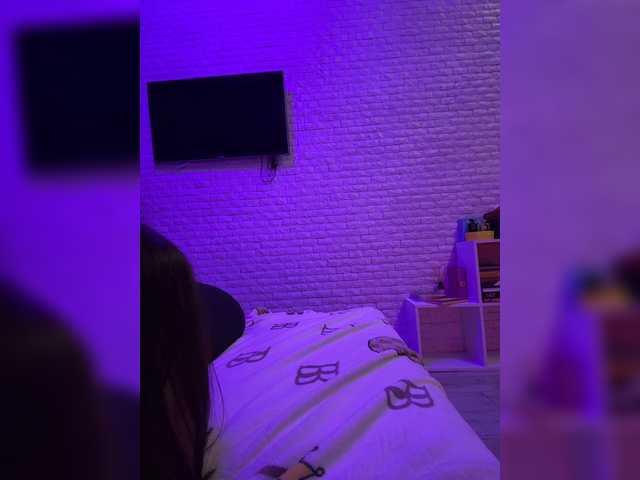 sweetkira25 live cam on BongaCams