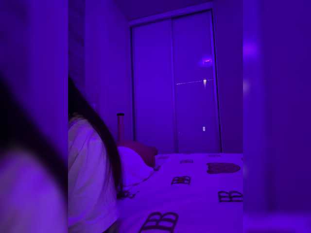 sweetkira25 live cam on BongaCams