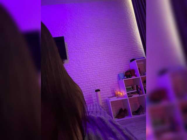 sweetkira25 live cam on BongaCams