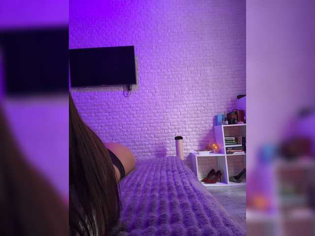 sweetkira25 live webcam show