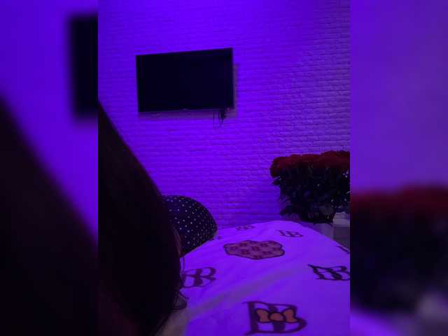 sweetkira25 live cam on BongaCams
