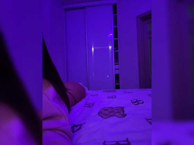 sweetkira25 live cam on BongaCams