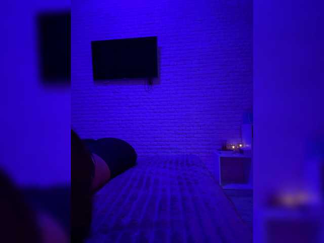 sweetkira25 live cam on BongaCams