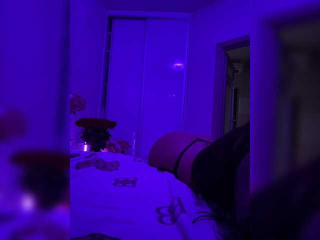 sweetkira25 live sex