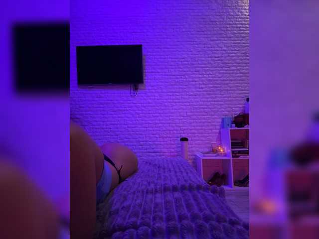 sweetkira25 live cam on BongaCams