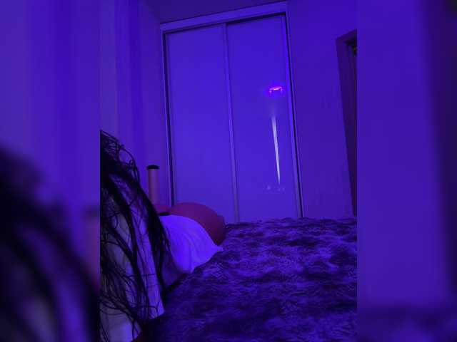 sweetkira25 live cam on BongaCams