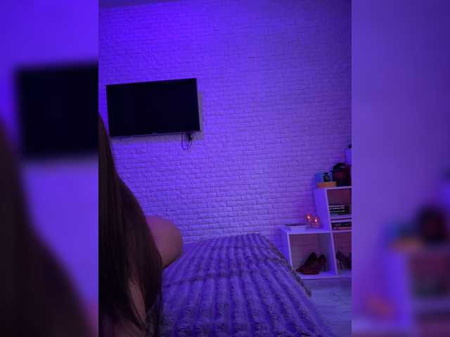 sweetkira25 live cam on BongaCams