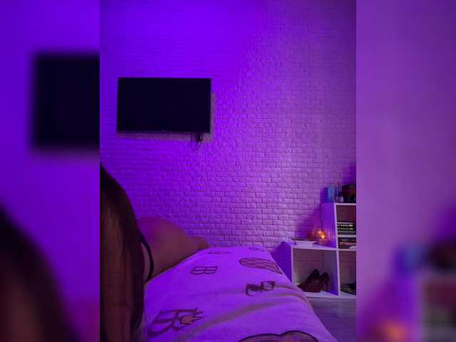 sweetkira25 live webcam show