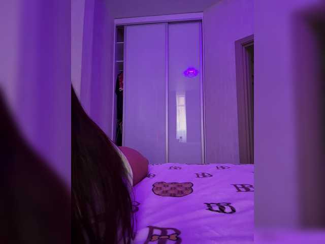 sweetkira25 live cam on BongaCams