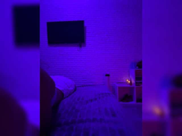 sweetkira25 live sex show
