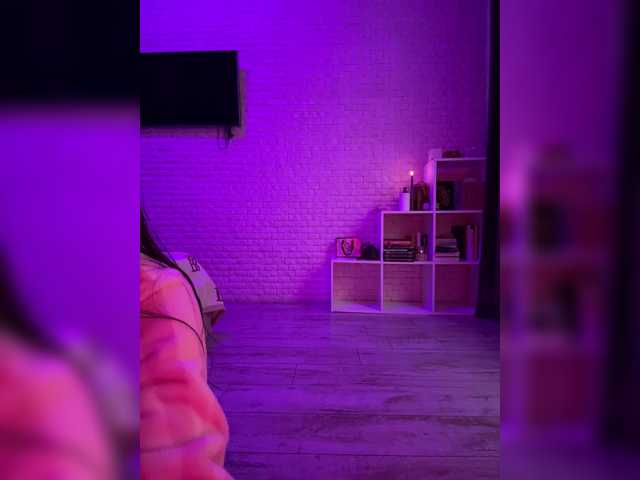 sweetkira25 live cam on BongaCams