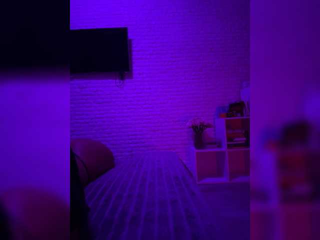 sweetkira25 live cam
