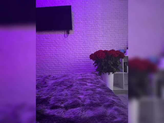 sweetkira25 live cam on BongaCams