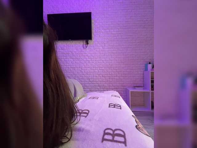 sweetkira25 live cam on BongaCams