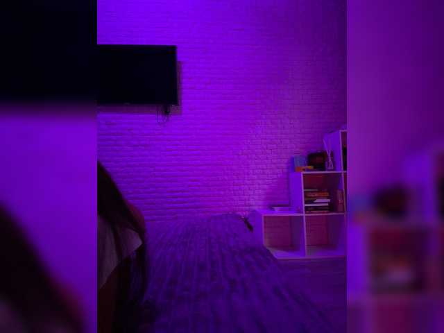sweetkira25 live cam on BongaCams