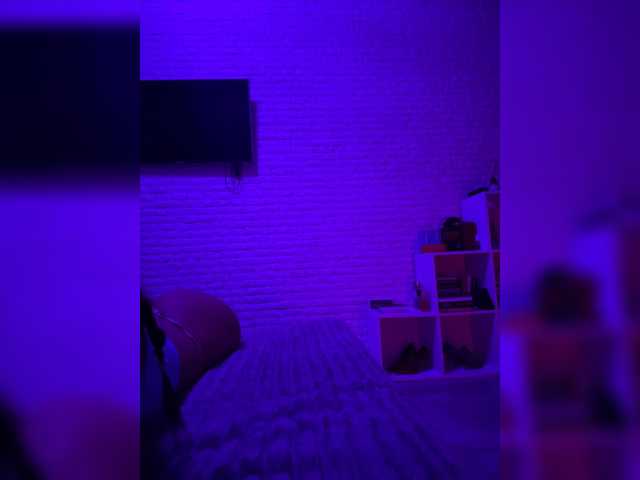 sweetkira25 live cam on BongaCams