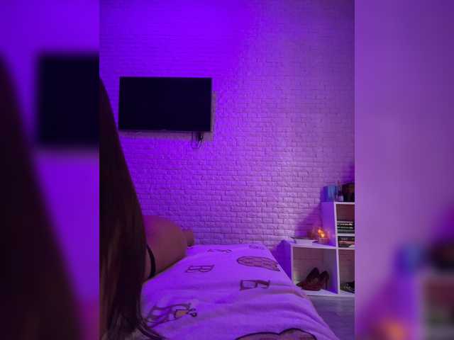 sweetkira25 live webcam show