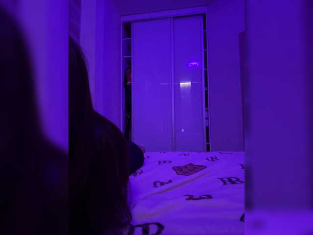 sweetkira25 live cam on BongaCams