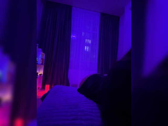 sweetkira25 live cam on BongaCams