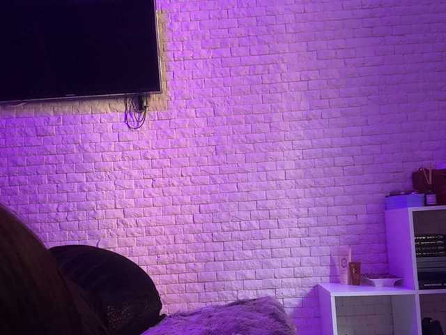 sweetkira25 live sex