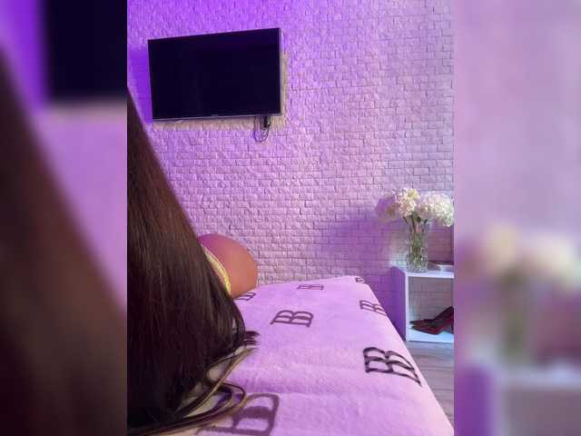 sweetkira25 live sex