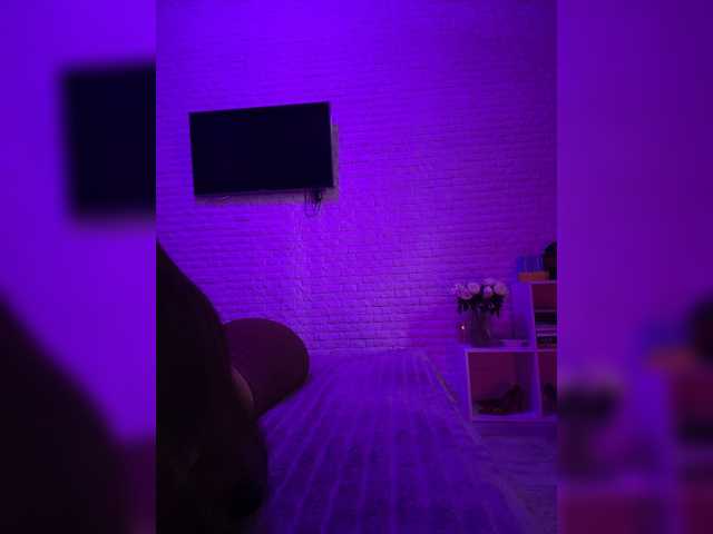 sweetkira25 live on BongaCams