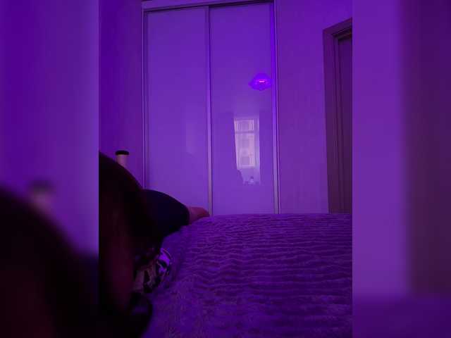 sweetkira25 live cam on BongaCams