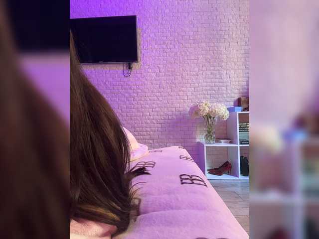 sweetkira25 live sex show