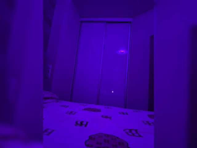 sweetkira25 live cam on BongaCams