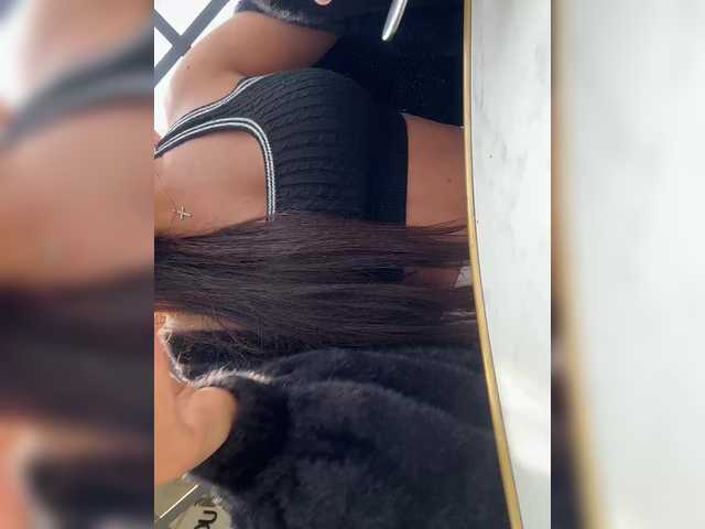 sweetkira25 live sex show