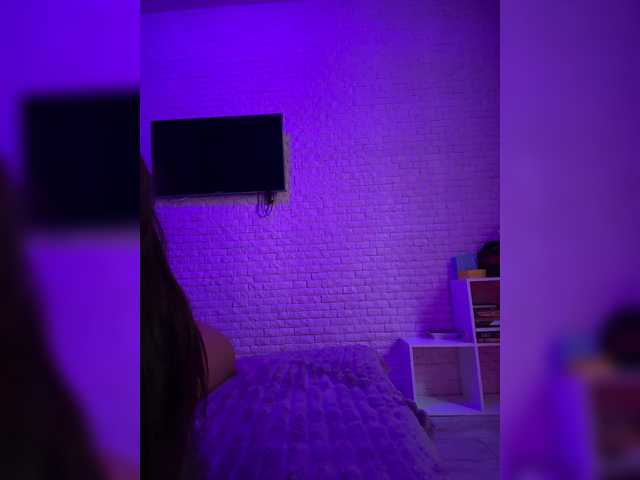 sweetkira25 live cam on BongaCams