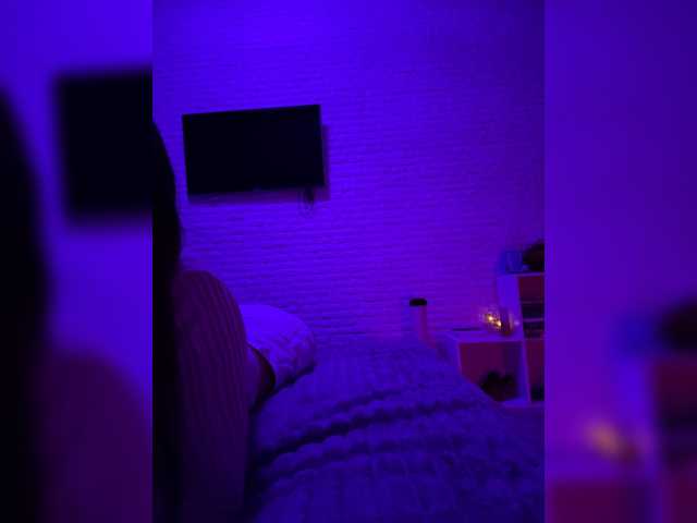 sweetkira25 live cam on BongaCams