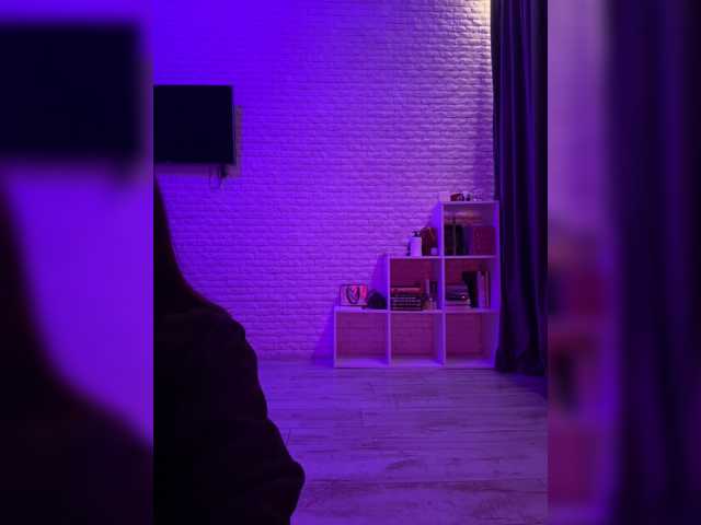 sweetkira25 live cam on BongaCams