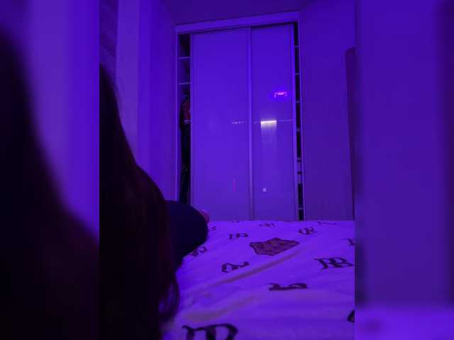 sweetkira25 live cam on BongaCams
