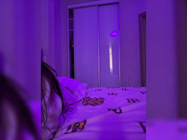 sweetkira25 live cam on BongaCams