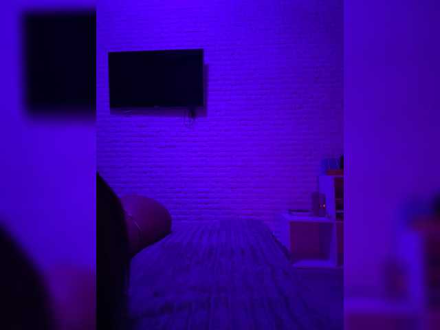 sweetkira25 live cam on BongaCams