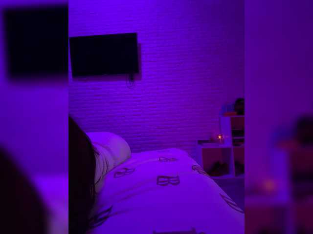 sweetkira25 live cam
