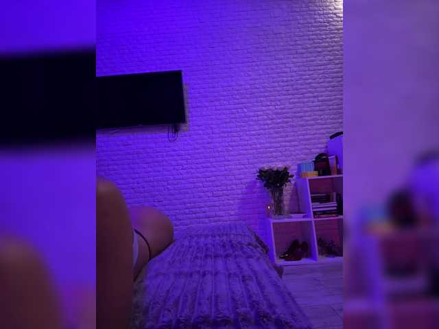 sweetkira25 live cam