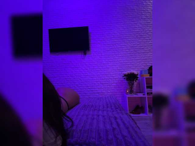 sweetkira25 live cam on BongaCams