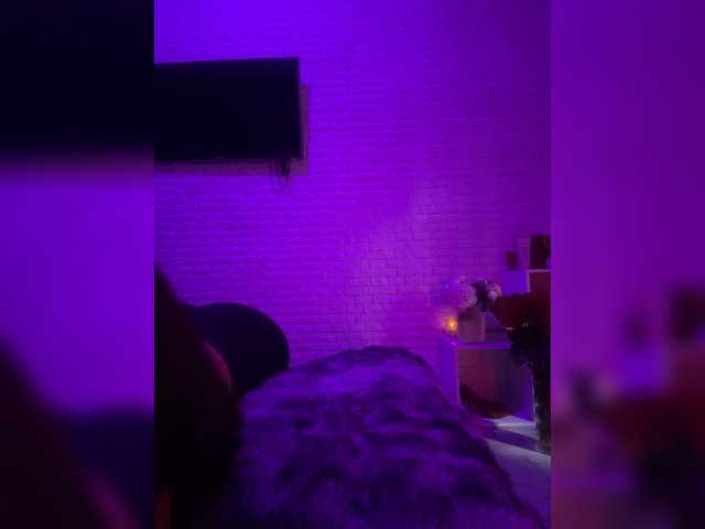 sweetkira25 live sex show