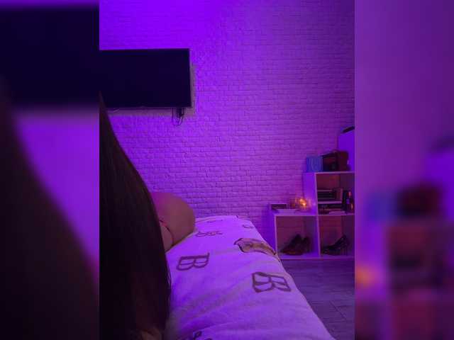sweetkira25 live webcam show