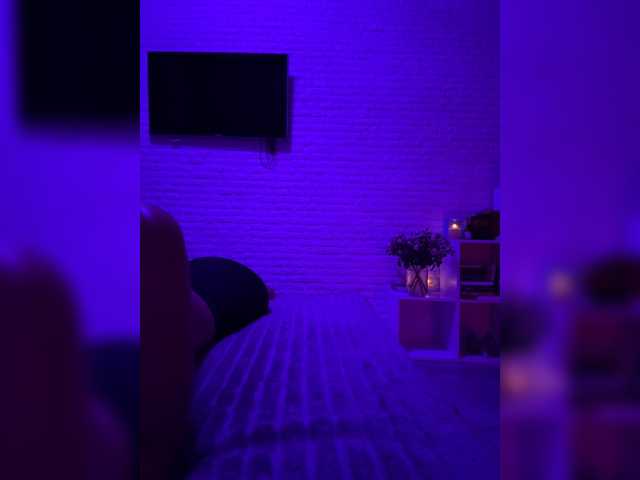 sweetkira25 live cam on BongaCams