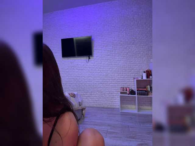 sweetkira25 live cam on BongaCams