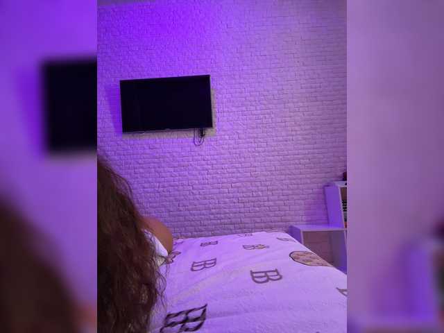 sweetkira25 live cam on BongaCams