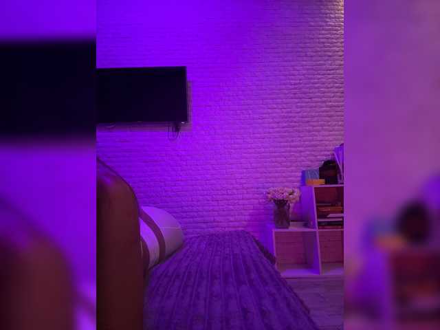 sweetkira25 live cam on BongaCams