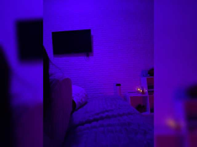 sweetkira25 live cam on BongaCams
